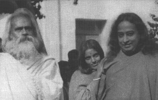 Bholanath, Ananda Moyi Ma, Paramahansa Yoganada