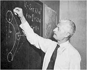 Oberth writes on the blackboard