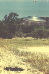 Experimental Flying Disc with Flying Sphere above